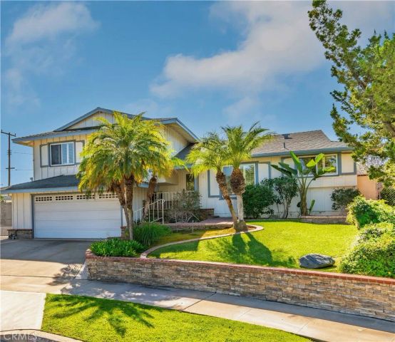 1422 N Harwood, Orange, CA 92867