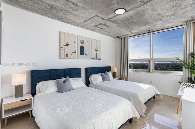 3250 NE 1st Ave 913, Miami, FL 33137