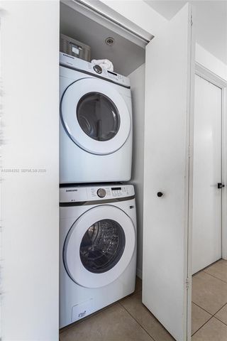 3250 NE 1st Ave 913, Miami, FL 33137