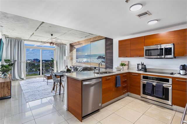 3250 NE 1st Ave 913, Miami, FL 33137