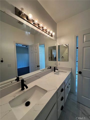 50 Lyon Ridge, Aliso Viejo, CA 92656