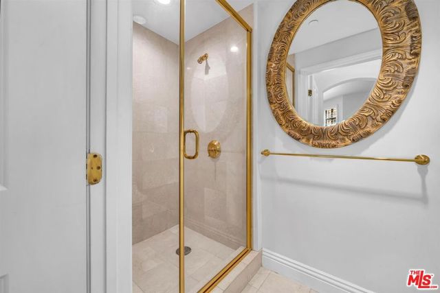 11847 Gorham Avenue 104, Los Angeles, CA 90049