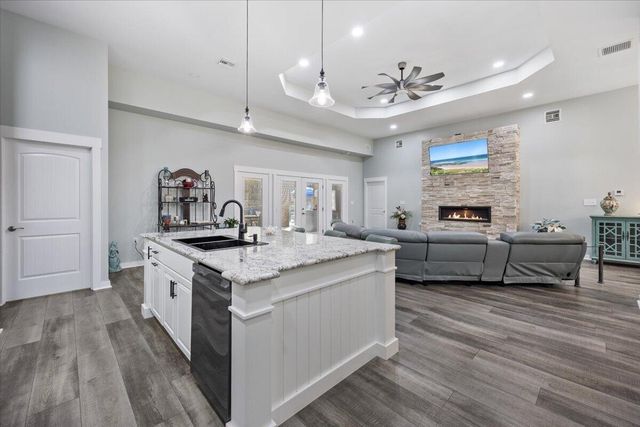 5923 Michael Drive, Milton, FL 32583