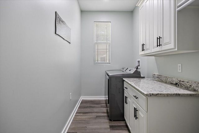 5923 Michael Drive, Milton, FL 32583