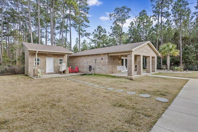 5923 Michael Drive, Milton, FL 32583