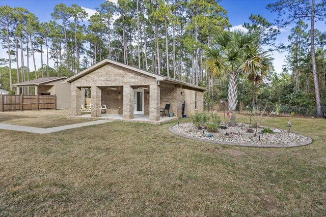 5923 Michael Drive, Milton, FL 32583