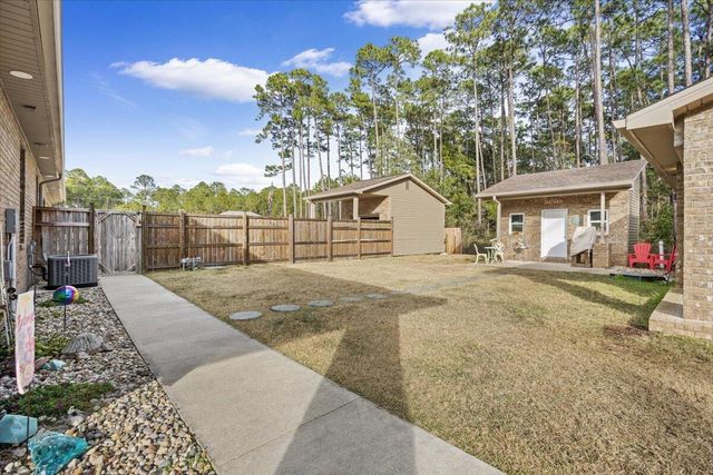 5923 Michael Drive, Milton, FL 32583