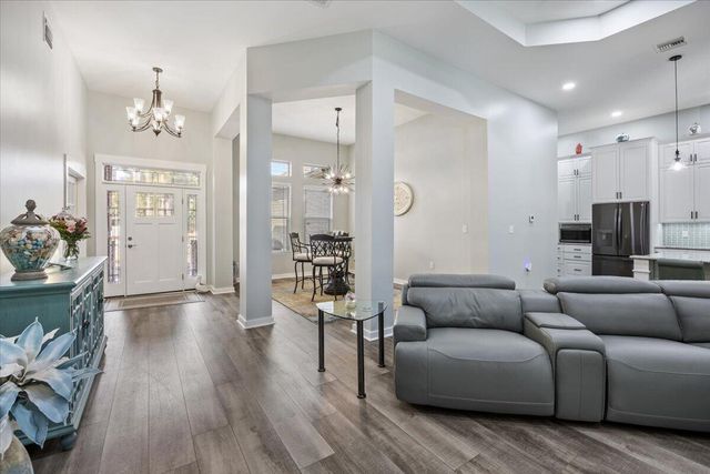 5923 Michael Drive, Milton, FL 32583