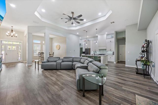 5923 Michael Drive, Milton, FL 32583