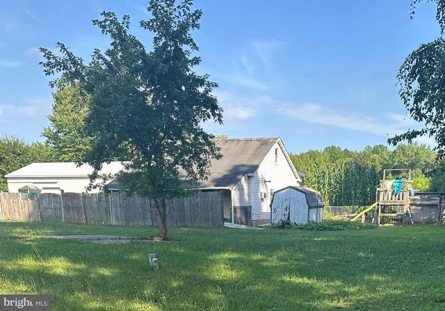 202 PINE TREE RD, Townsend, DE 19734