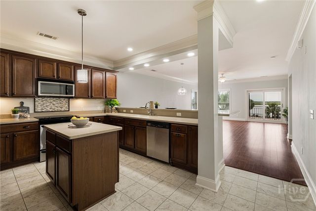 2805 River Oaks Drive, Richmond Hill, GA 31324