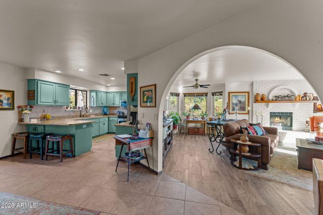 1130 N COYOTE Crossing, Wickenburg, AZ 85390