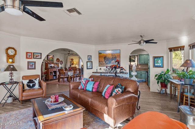 1130 N COYOTE Crossing, Wickenburg, AZ 85390