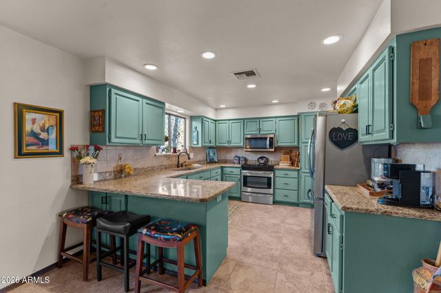 1130 N COYOTE Crossing, Wickenburg, AZ 85390