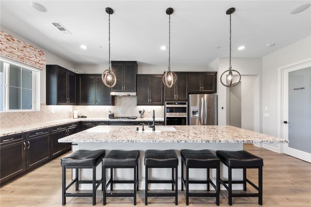 7631 Capstone Court, Riverside, CA 92506