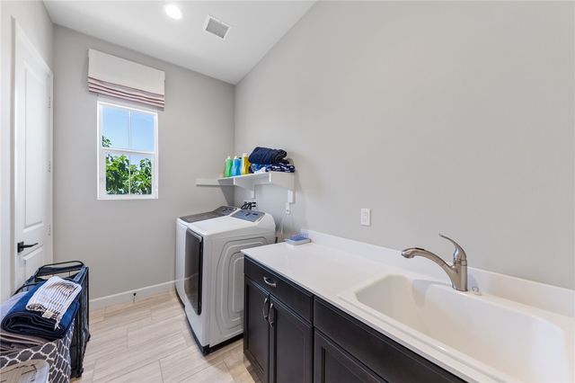 7631 Capstone Court, Riverside, CA 92506