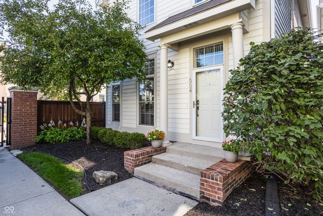 654 N Senate Avenue, Indianapolis, IN 46202