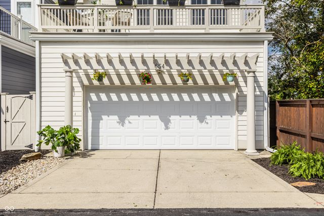 654 N Senate Avenue, Indianapolis, IN 46202