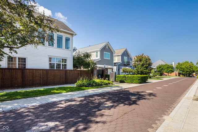 654 N Senate Avenue, Indianapolis, IN 46202