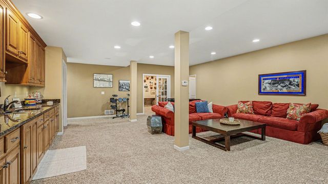 3634 Honeysuckle Circle, Saginaw Twp, MI 48603