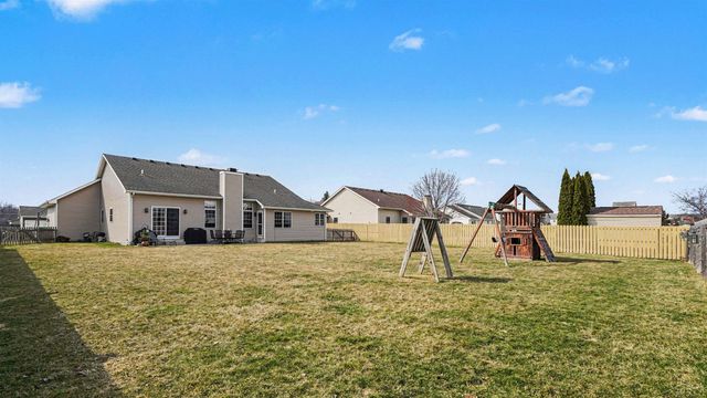 3634 Honeysuckle Circle, Saginaw Twp, MI 48603