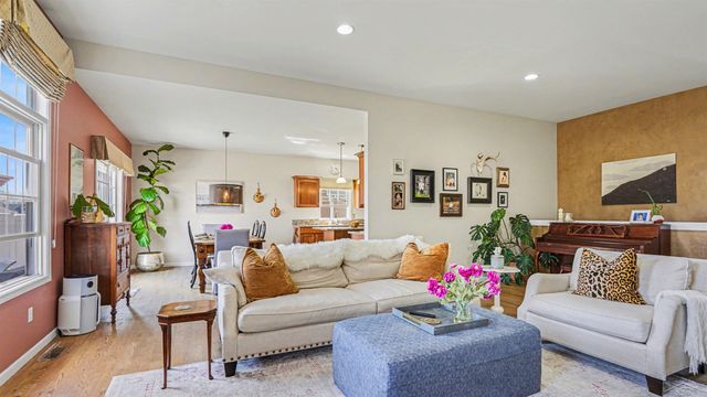 3634 Honeysuckle Circle, Saginaw Twp, MI 48603