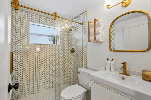 2934 W ELLIS DRIVE, Tampa, FL 33611