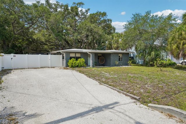 2934 W ELLIS DRIVE, Tampa, FL 33611