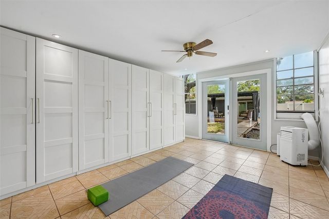 2934 W ELLIS DRIVE, Tampa, FL 33611