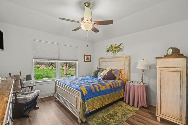 192 Grand Harbor Boulevard, Chico, TX 76431