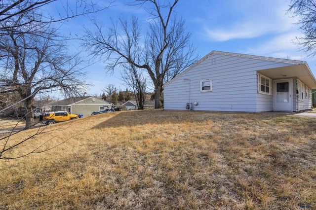 402 E INDIANA, Rapid City, SD 57701