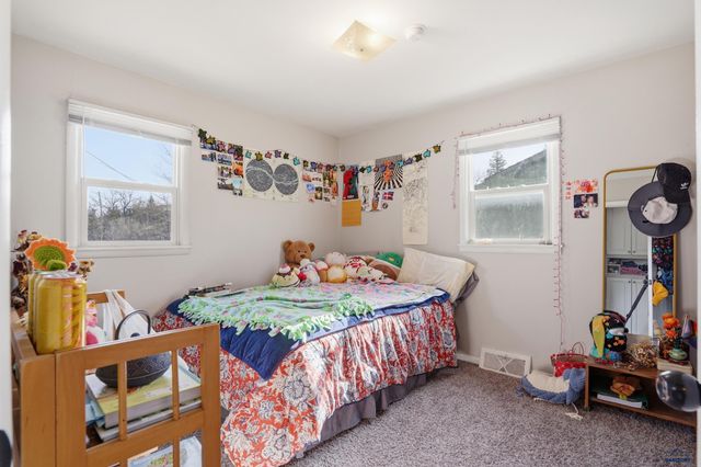 402 E INDIANA, Rapid City, SD 57701