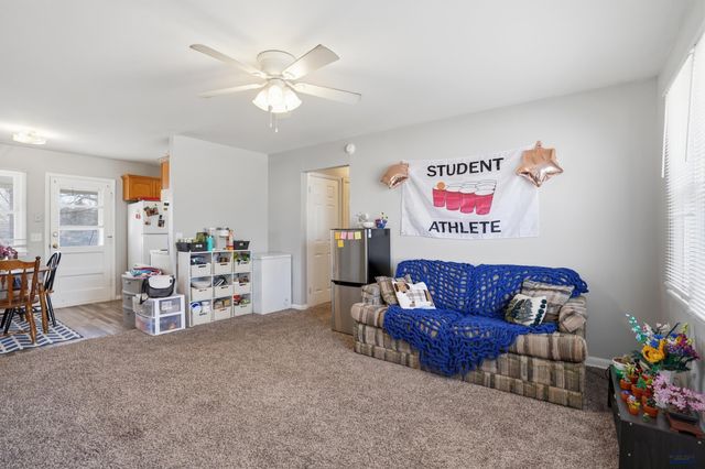 402 E INDIANA, Rapid City, SD 57701