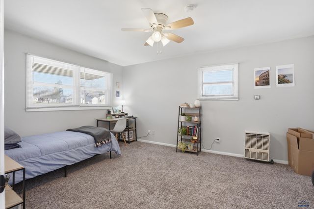 402 E INDIANA, Rapid City, SD 57701