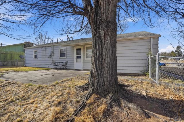 402 E INDIANA, Rapid City, SD 57701