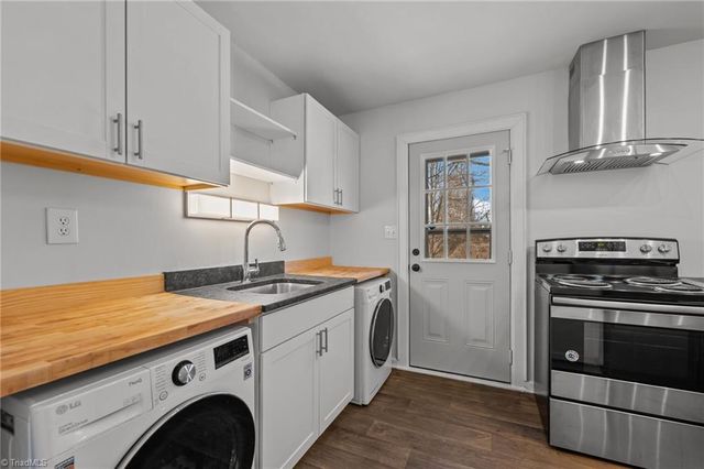 2119 Hubbard Street, Greensboro, NC 27405