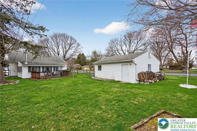 1984 Troxell Street, Hanover Twp, PA 18109