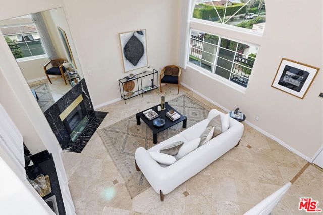 3900 Beethoven Street 302, Los Angeles, CA 90066