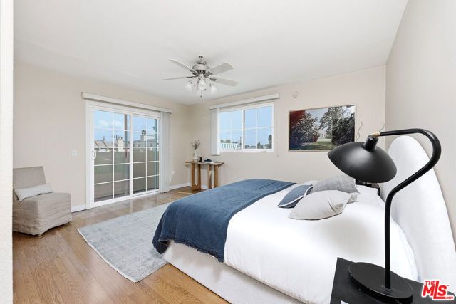 3900 Beethoven Street 302, Los Angeles, CA 90066