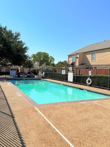 2500 E Park Boulevard U3, Plano, TX 75074