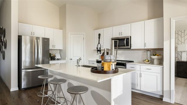 4111 RIVER BEACON BOULEVARD, Davenport, FL 33837