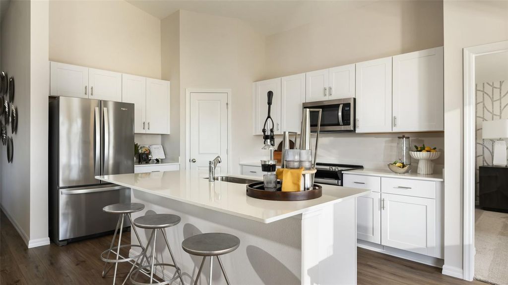 Image 6 of property listing at 4111 RIVER BEACON BOULEVARD, Davenport, FL 33837