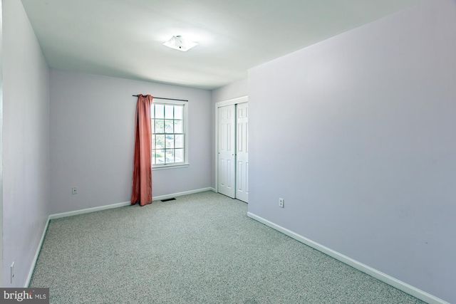 25 MARBLE HOUSE DR, Bear, DE 19701