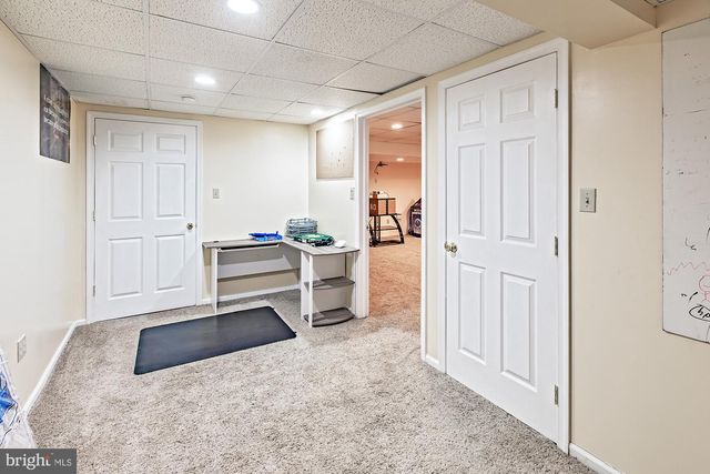 25 MARBLE HOUSE DR, Bear, DE 19701
