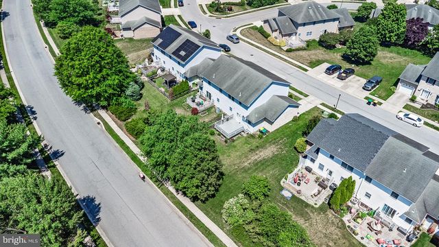 25 MARBLE HOUSE DR, Bear, DE 19701