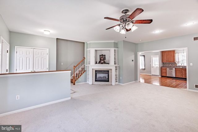 25 MARBLE HOUSE DR, Bear, DE 19701
