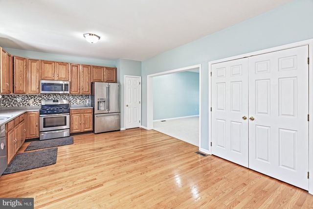 25 MARBLE HOUSE DR, Bear, DE 19701