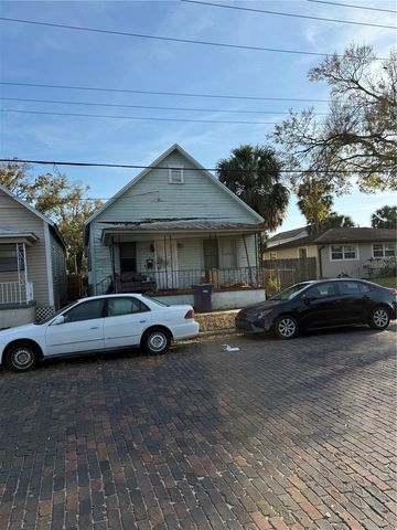 2310 W WALNUT STREET, Tampa, FL 33607