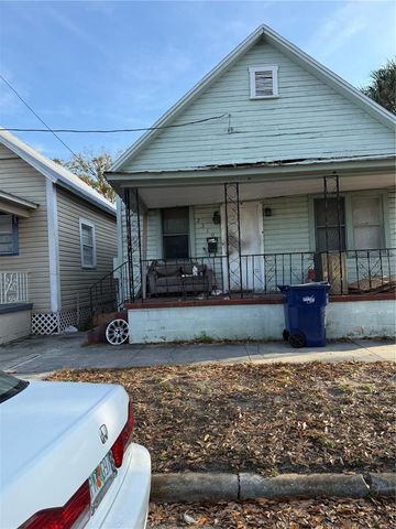 2310 W WALNUT STREET, Tampa, FL 33607