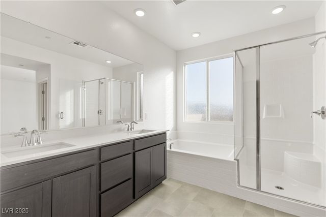 200 Viento Ridge Street, Henderson, NV 89012